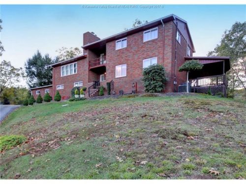 104 Stone Dr, Elkview, WV 25071-9326
