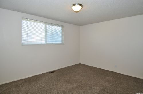 10251 Phlox St, Sandy UT 84094-4539 exterior