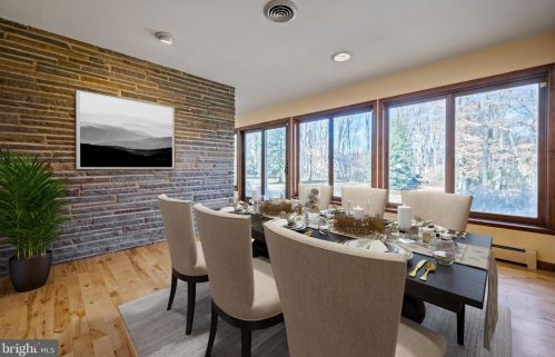 36 Bear Brook Rd, Princeton NJ  08540-6216 exterior