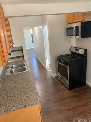 4079 Almond St, Riverside CA  92501-3533 exterior