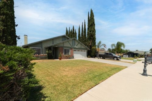 3282 Gallion Cir, Riverside, CA 92503-5053