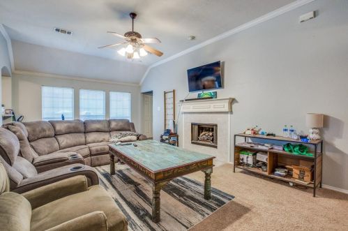 4628 Mustang Dr, Fort Worth TX  76137-5638 exterior