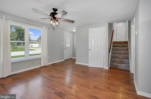 919 Harlan Ave, Aberdeen, MD 21001-3573