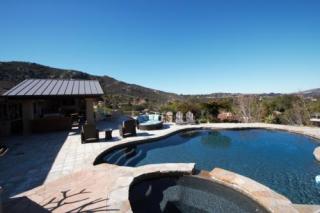 13180 Glen Circle Rd, Poway, CA 92064-2038