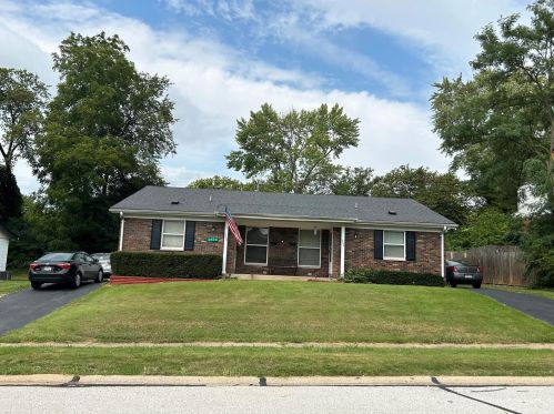 5252 Ville Anita Ct, Hazelwood, MO 63042-1608