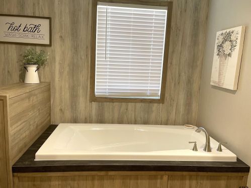 2370 Blocker Rd, Marshall TX 75672-3720 exterior