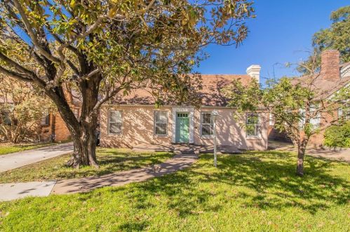 3424 Rogers Ave, Fort Worth, TX 76109-2925
