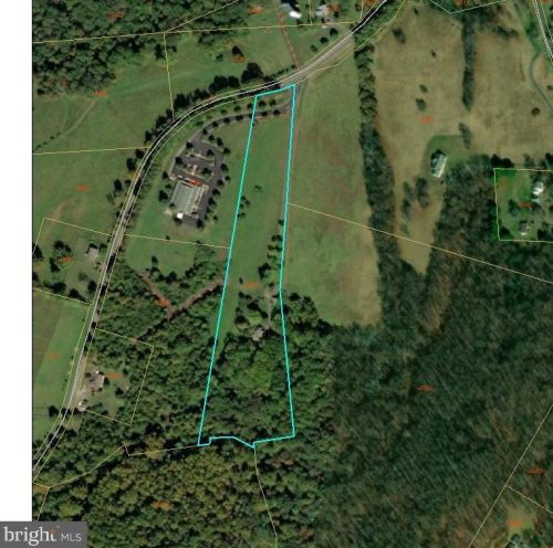 4383 Free State Rd, Marshall, VA 20115-3034