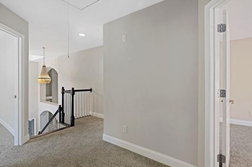 3345 Hagger Way, Atlanta GA  30344-5674 exterior