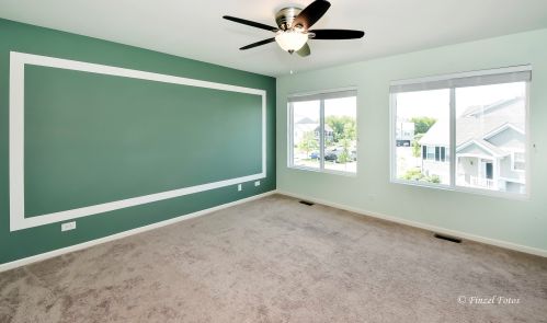 1108 Alta Vista Dr, Pingree Grove IL  60140-2058 exterior