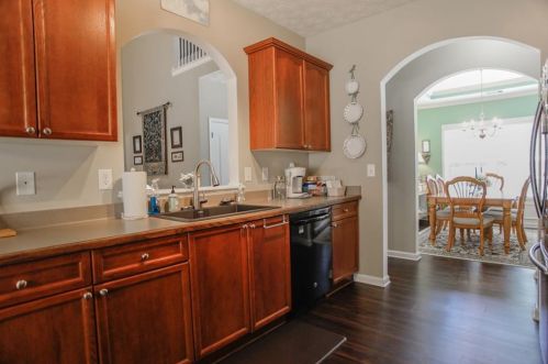 122 Laurel Oaks Ln, Jefferson GA  30549-5554 exterior