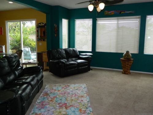 1461 Stanislaus Dr, Chula Vista CA  91913-1479 exterior