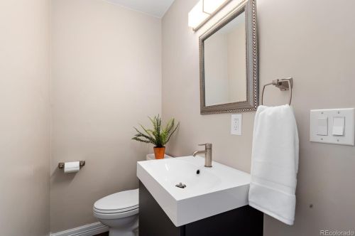 4155 Pearl St, Englewood CO 80113-4741 exterior