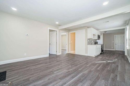 123 Dahlia Ave, Atlanta GA  30314-1207 exterior