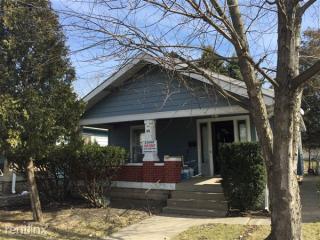 29 Bradley Ave, Indianapolis IN  46201-4401 exterior