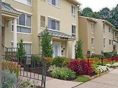 12265 Laurel Glade Ct, Herndon VA  20191-1725 exterior