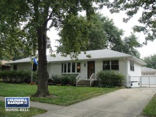 3906 Jaguar Ct, Joliet, IL 60431-2773