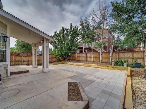 4875 Eaton Park Way, Aurora CO 80016-4292 exterior