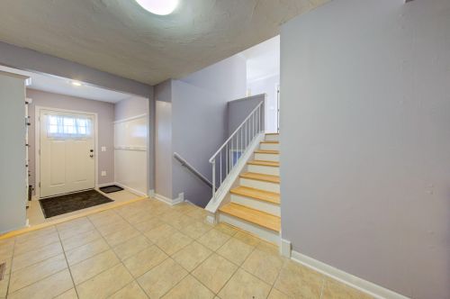 4050 Cinnabar Dr, Saint Paul MN  55122-2917 exterior