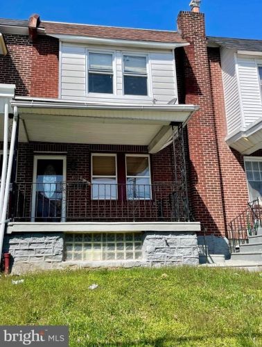 6734 17th St, Philadelphia, PA 19126-2735