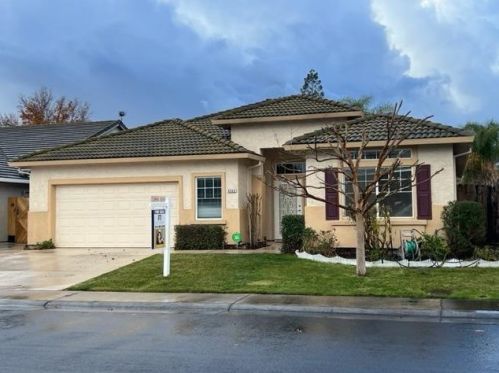 8566 Mountain Bell Dr, Elk Grove, CA 95624-4219