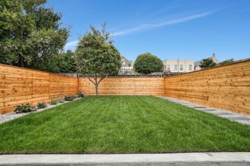 260 Girard St, San Francisco CA 94134-2110 exterior