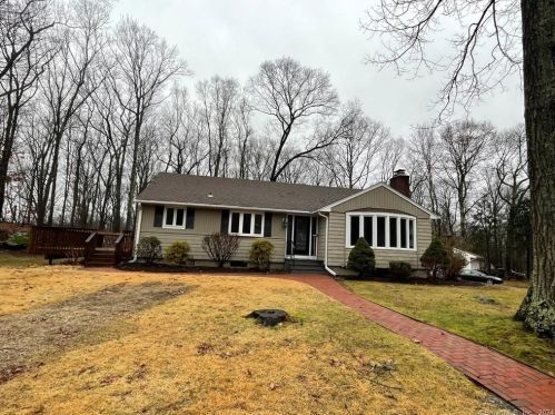 104 Bart Rd, Upper Stepney, CT 06468-1117