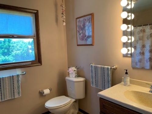 12362 Sunset Dr, Sycamore IL  60178-8121 exterior