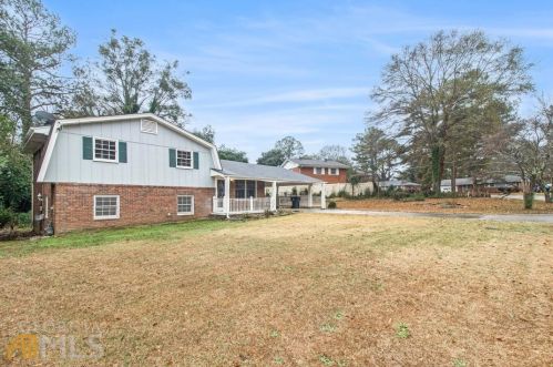 6354 Lanier Rd, Morrow, GA 30260-2720