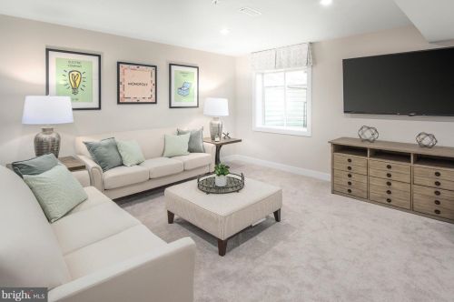 4416 Grandview Rd, Hanover PA 17331-9753 exterior