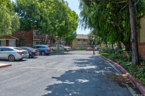 16040 Leffingwell Rd, Whittier CA  90603-3100 exterior