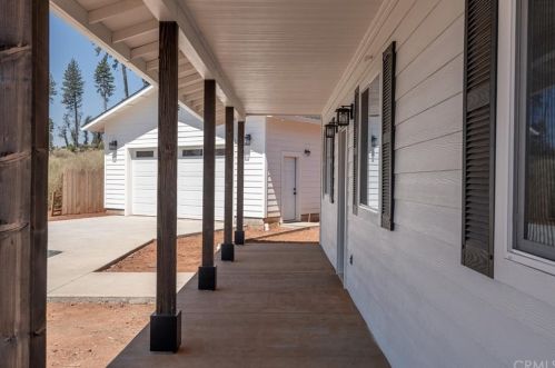 6120 Marlow Ln, Paradise, CA 95969-3167
