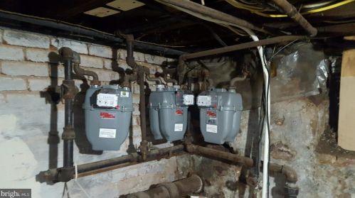 30 Woodland St, Trenton NJ 08610-6147 exterior