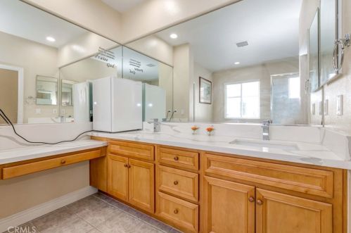 9 Carmichael, Irvine CA  92602-0939 exterior