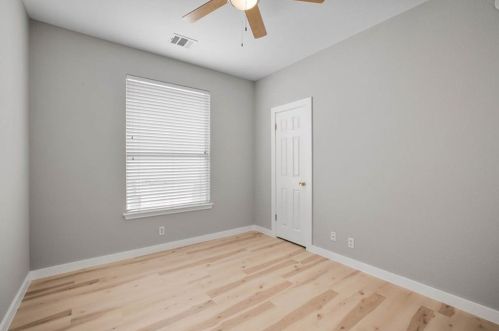 12524 Canyon Glen Dr, Austin TX  78732-2022 exterior