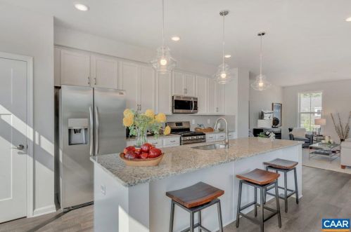 37 Sheridan Ave, Charlottesville, VA 22901