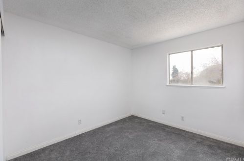 7681 Freda Ave, Riverside CA  92504-4432 exterior