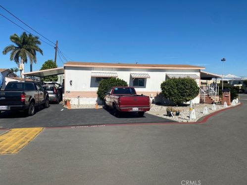 31 Elm Via, Anaheim, CA 92801-1027