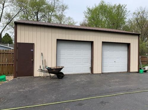 707 Mccord Rd, Valpo, IN 46383-3647