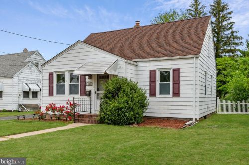 100 Holt Ave, Trenton, NJ 08619-1604