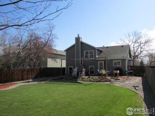 2455 Hampshire Sq, Fort Collins CO  80526-5839 exterior
