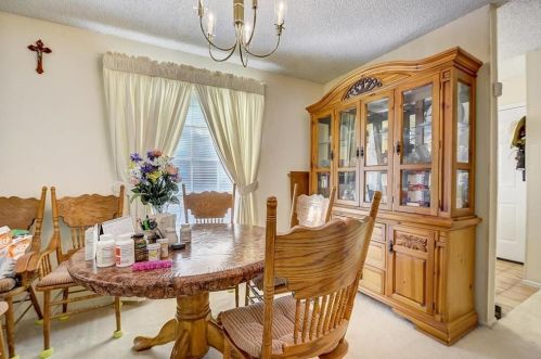 12827 Burninglog Ln, Dallas TX  75243-2118 exterior