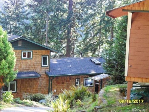 4755 Lakeside Dr, Langley, WA 98260-9651