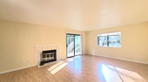 8045 Arcade Lake Ln, Citrus Heights, CA 95610-5169