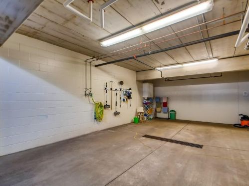 1201 Hadley Ave, Saint Paul MN  55128-5929 exterior