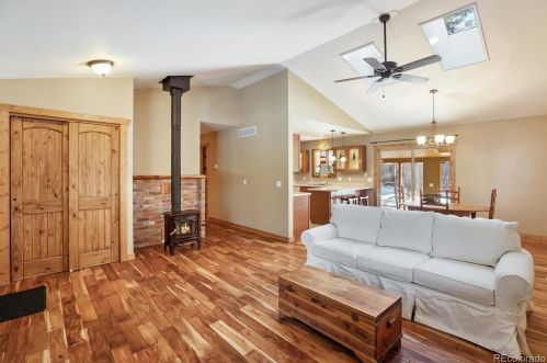 251 Gunnison Ave, Woodland Park CO 80863-1362 exterior