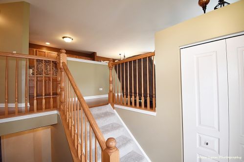 1290 Derry Ln, Pingree Grove IL  60140-9122 exterior