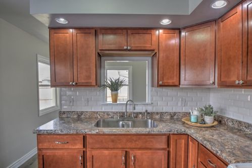 1601 180 Pl, Hammond IN 46324-3308 exterior