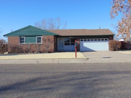 1108 Cain Ave, Liberal, KS 67901-2313