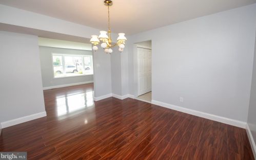 1865 Greymont St, Philadelphia PA  19116-3829 exterior